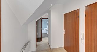 von_poll_real_estate_property_25034055_image_6