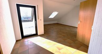 von_poll_real_estate_property_25034010x_image_2
