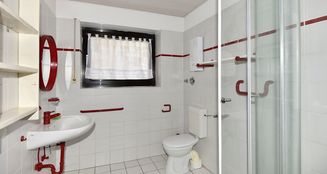 von_poll_real_estate_property_25034010x_image_9
