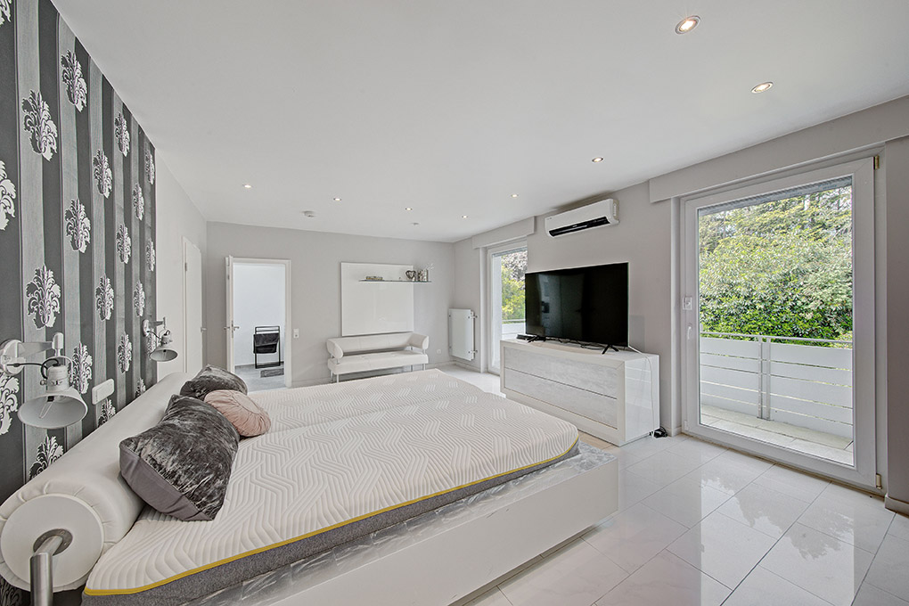 Schlafzimmer OG