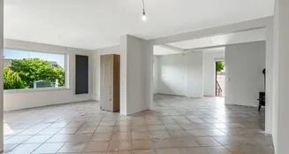 von_poll_real_estate_property_25034051x_image_3