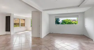 von_poll_real_estate_property_25034051x_image_5