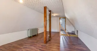 von_poll_real_estate_property_25034051x_image_17