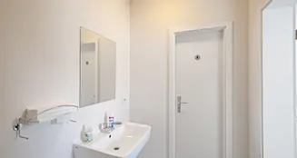 von_poll_real_estate_property_25034031xx_image_16