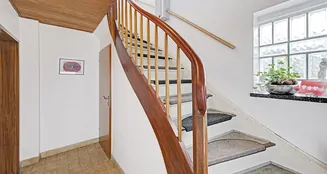 von_poll_real_estate_property_25034078_image_1