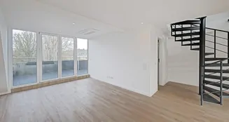 von_poll_real_estate_property_25034080_image_2