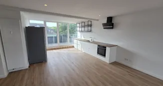 von_poll_real_estate_property_25034080_image_4