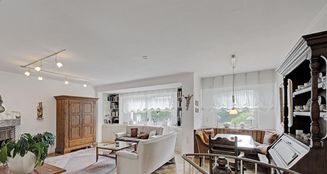 von_poll_real_estate_property_25034072_image_0