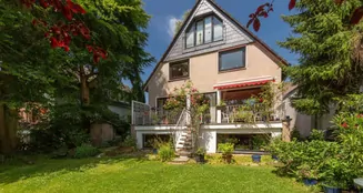 von_poll_real_estate_property_25034043x_image_0