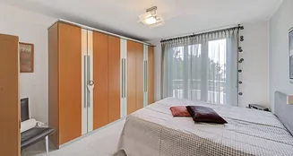 von_poll_real_estate_property_25034082x_image_9