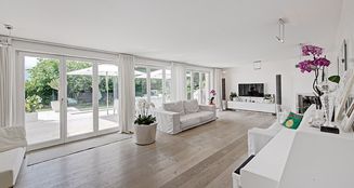 von_poll_real_estate_property_25034065x_image_2