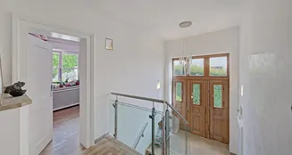 von_poll_real_estate_property_25034065x_image_9