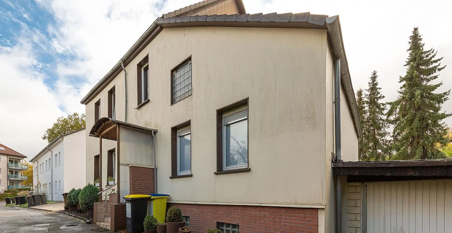 Sanierungsbedürftiges Mehrgenerationen-Haus in Schönau