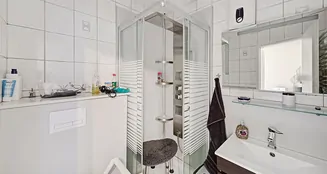 von_poll_real_estate_property_24034078x_image_4