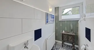 von_poll_real_estate_property_25034083x_image_3