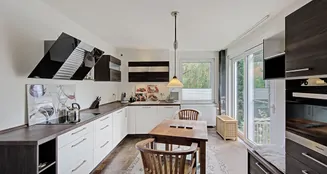 von_poll_real_estate_property_25034083x_image_4