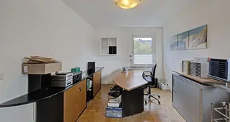 von_poll_real_estate_property_25034083x_image_14