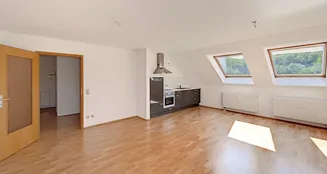 von_poll_real_estate_property_25034101_image_1