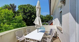 von_poll_real_estate_property_25034031z_image_13