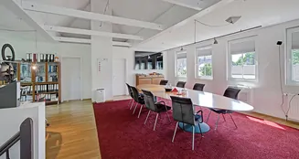 von_poll_real_estate_property_25034031z_image_14