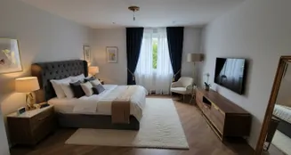 von_poll_real_estate_property_25034106_image_1