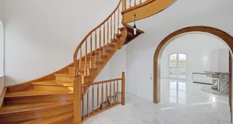 von_poll_real_estate_property_26034002_image_2