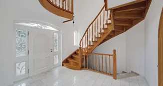 von_poll_real_estate_property_26034002_image_1