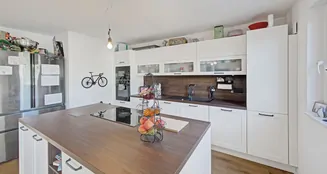 von_poll_real_estate_property_25034107_image_8