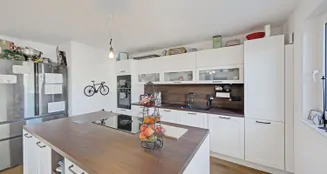 von_poll_real_estate_property_25034107_image_8