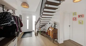 von_poll_real_estate_property_25034107_image_2