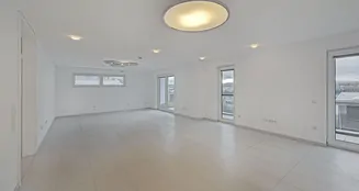 von_poll_real_estate_property_25034094_image_2