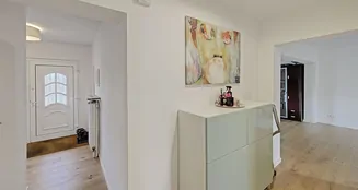 von_poll_real_estate_property_25034100_image_2