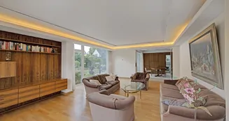 von_poll_real_estate_property_25034085x_image_5