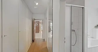 von_poll_real_estate_property_25034085x_image_9