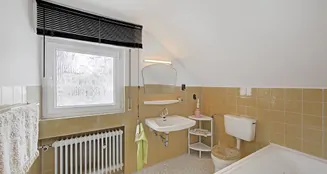 von_poll_real_estate_property_25034085x_image_15