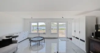 von_poll_real_estate_property_25034050xx_image_7