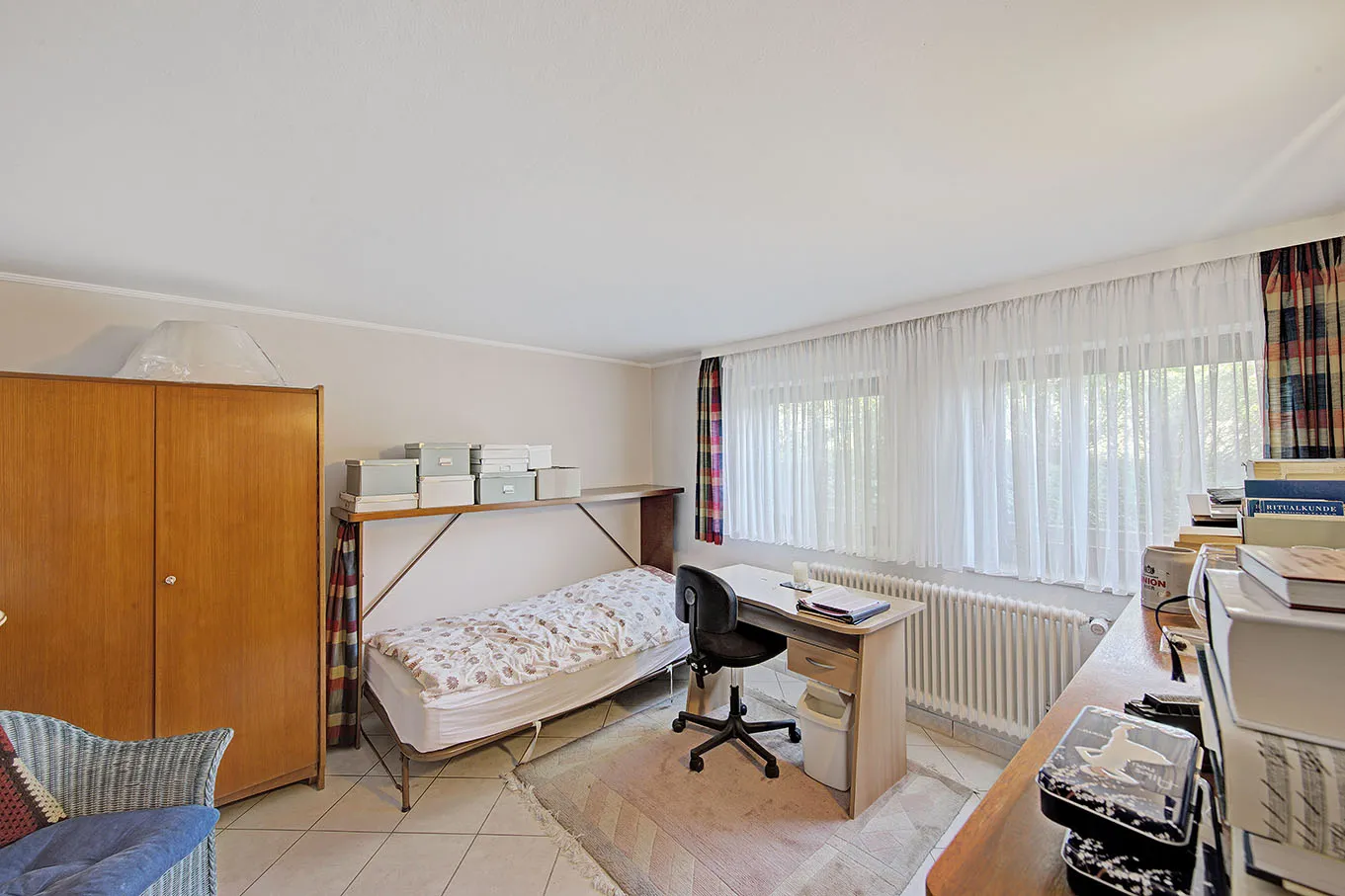 Schlafzimmer UG