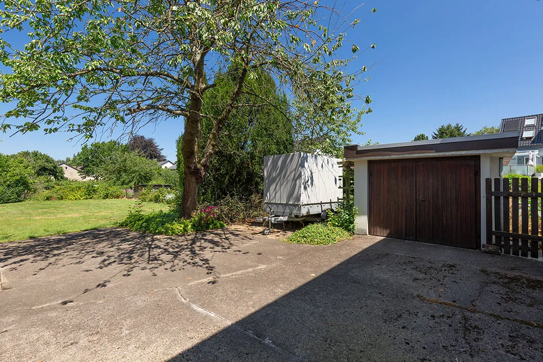 Garage im Hof