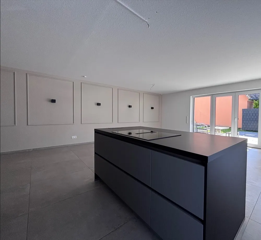 Moderne Erdgeschosswohnung in Dortmund- Berghofen mit EBK ab sofort bezugsfrei! - Photo 1