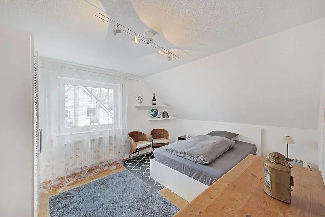 Schlafzimmer III