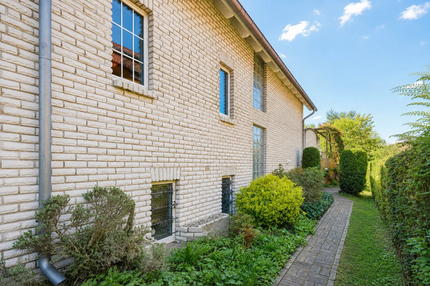 Weg zum Garten