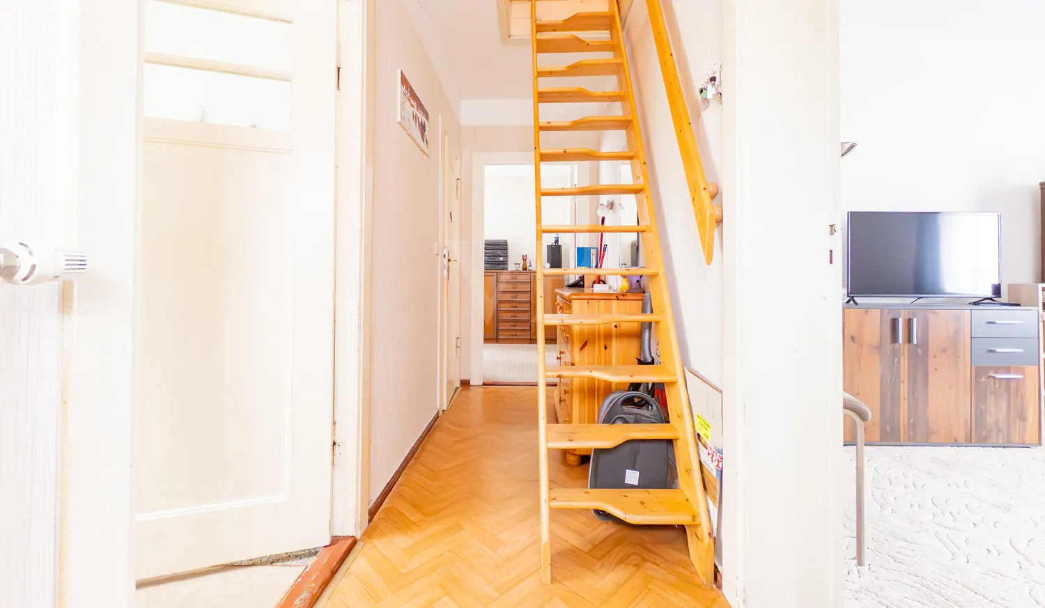 Raumspartreppe zum Dchgeschoss