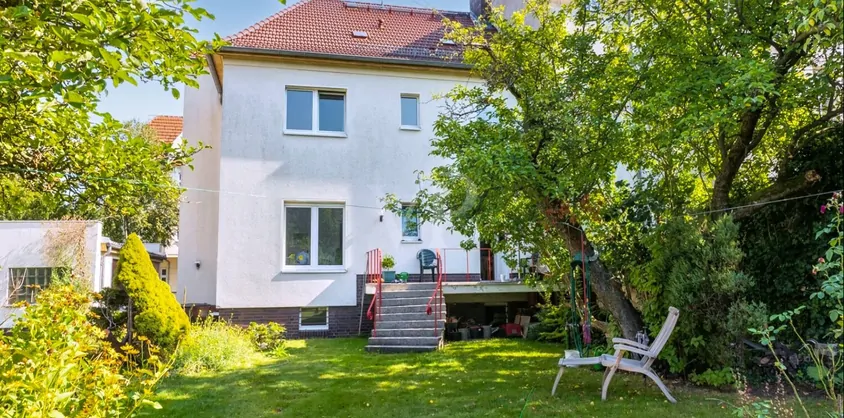 von Poll Immobilien GmbH