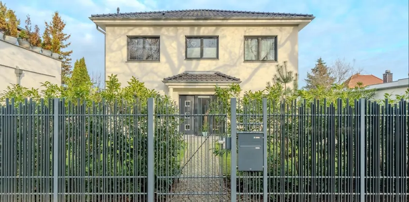 von Poll Immobilien GmbH