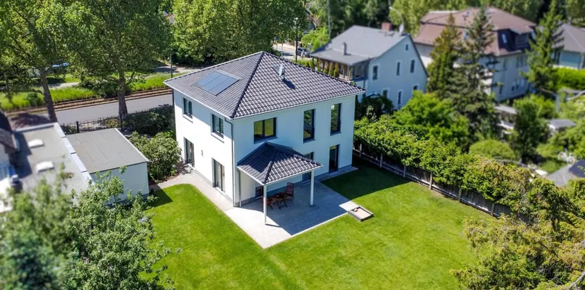 von Poll Immobilien GmbH