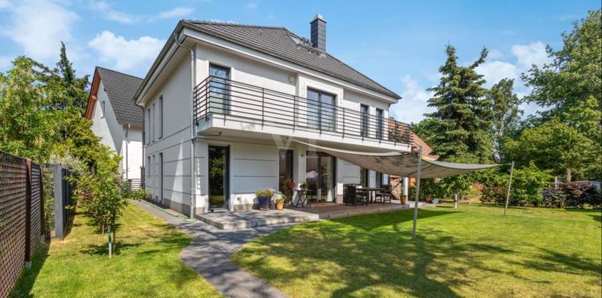 von Poll Immobilien GmbH