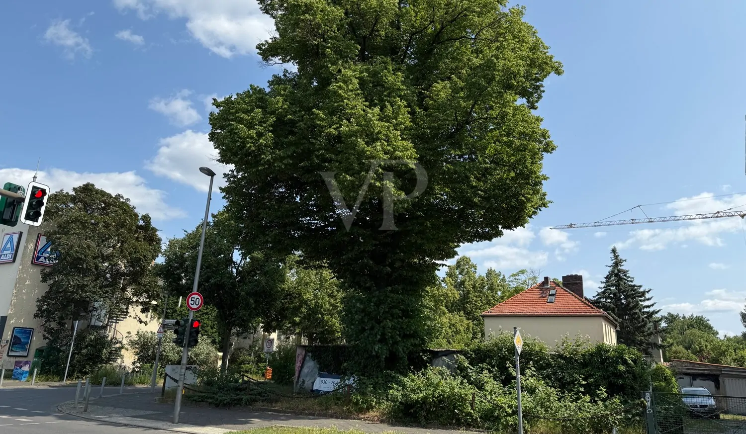 straßenseitige Ansicht