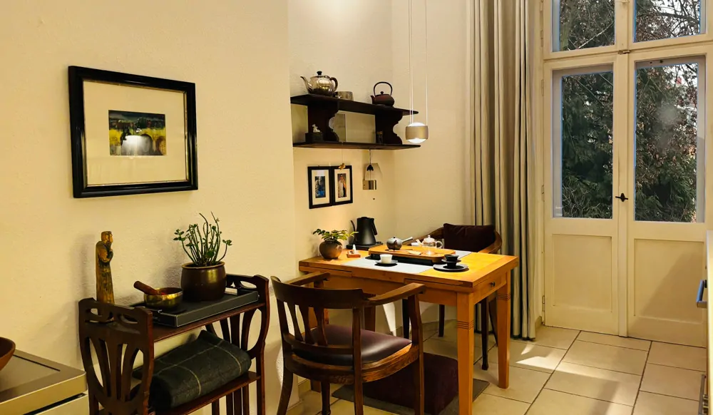 Sitzecke mit Balkonzugang