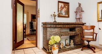 von_poll_real_estate_property_24071007B_image_4