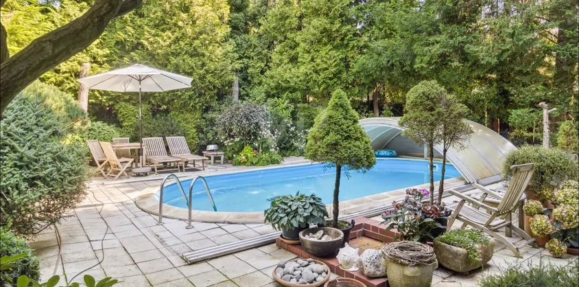 von Poll Immobilien GmbH